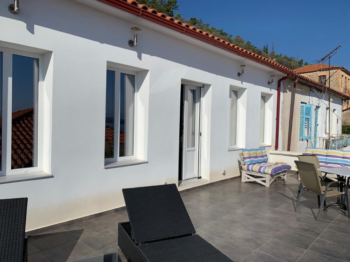 Casa Laryssiou Gythio Exterior foto